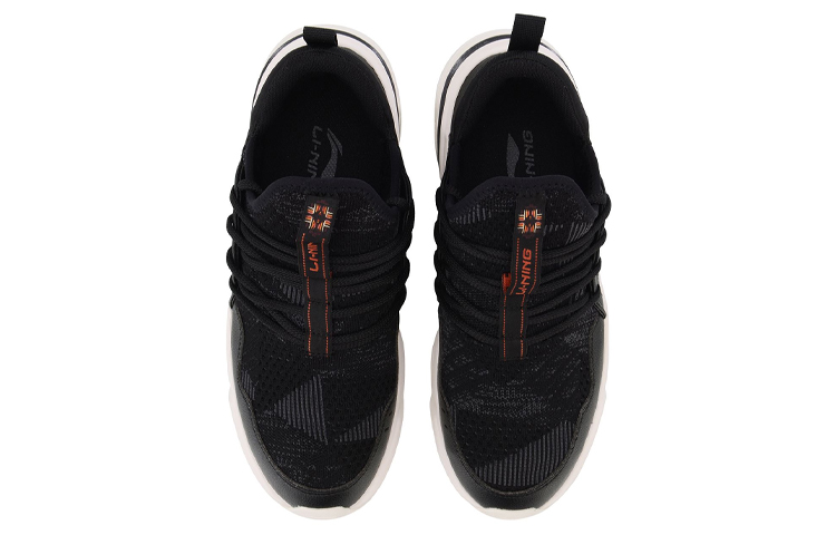 Shop (W) 李寧カジュアルランニングロー「スタンダードブラック」 AGLN136-1