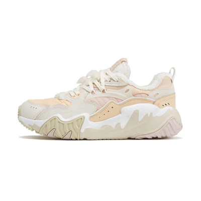 (W) Li-Ning Cat Claw Lite Low 'Orange White'