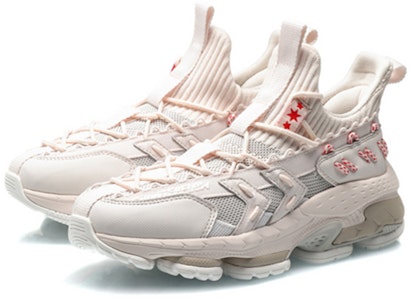 (W) Li-Ning CF Low 'Merah Jambu Aprikot' AGLQ136-2 Lookbook (W) Li-Ning CF Low 'Merah Jambu Aprikot' AGLQ136-2