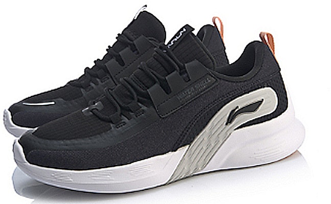 (W) Li-Ning CFR 'Hitam' ARHP168-1 Order (W) Li-Ning CFR 'Hitam' ARHP168-1