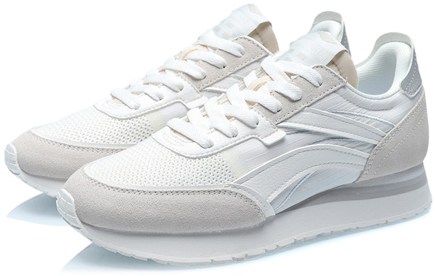 (W) 李寧 疾風 グレーホワイト (Rīningu Shippū Gurēhowaito) AGCR196-1 Lookbook (W) 李寧 疾風 グレーホワイト (Rīningu Shippū Gurēhowaito) AGCR196-1