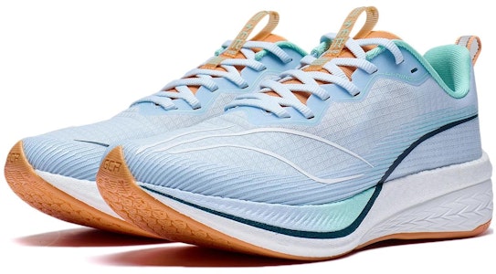 李宁 赤兔6pro 反光輕量高回彈 減震透氣 低幫 跑步鞋 女款 天水藍 Lookbook 李宁 赤兔6pro 反光輕量高回彈 減震透氣 低幫 跑步鞋 女款 天水藍