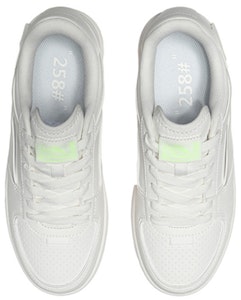 (W) Li-Ning Klasik Santai 'Serba Putih' AGCQ378-5 Shop (W) Li-Ning Klasik Santai 'Serba Putih' AGCQ378-5