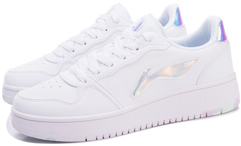 LiNing李寧 經典低筒休閒板鞋 女款 白色 #送禮推薦 Lookbook LiNing李寧 經典低筒休閒板鞋 女款 白色 #送禮推薦