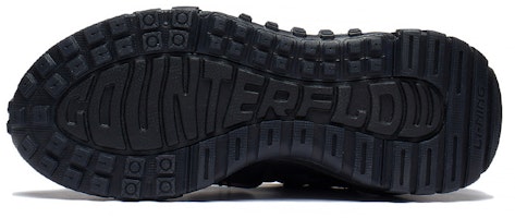 LiNing李寧 CF 星軌 潮流 減震回彈 低筒 運動休閒鞋 女款 黑色 Purchase LiNing李寧 CF 星軌 潮流 減震回彈 低筒 運動休閒鞋 女款 黑色