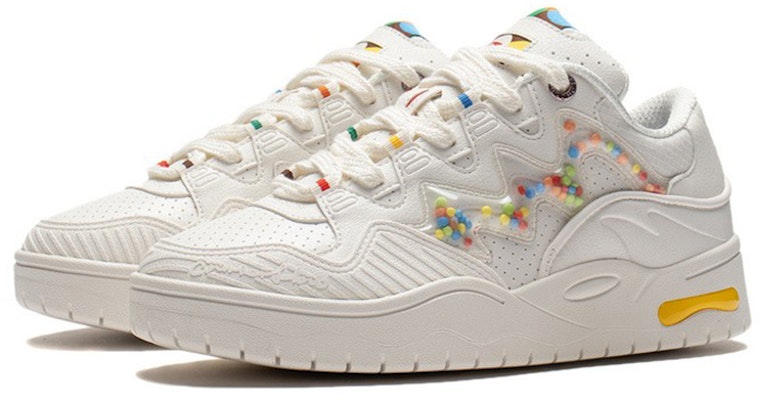 (Women) Li-Ning Counterflow The One 'Smoke White' AGCS140-2 Lookbook (Women) Li-Ning Counterflow The One 'Smoke White' AGCS140-2