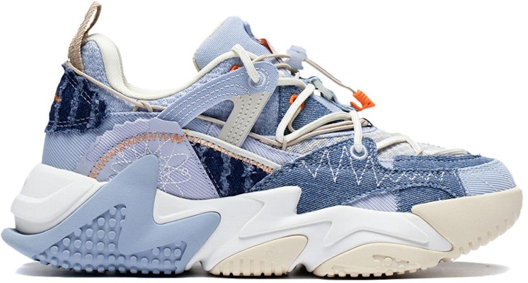 (W) Li-Ning Counterflow WuXing Fashion Show 'Biru Langit' AGLR172-4 Order (W) Li-Ning Counterflow WuXing Fashion Show 'Biru Langit' AGLR172-4