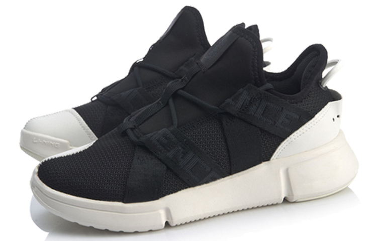 Lookbook (W) Li-Ning Essence Lowkey Lace 2 Sepatu Sneakers AGBP054-2