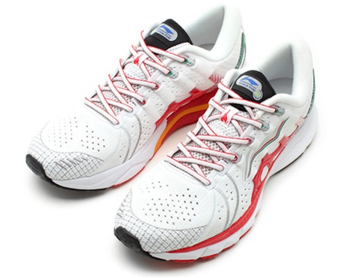 (W) Li-Ning Furious Rider 4 'Putih Merah' ARZN006-2 Lookbook (W) Li-Ning Furious Rider 4 'Putih Merah' ARZN006-2
