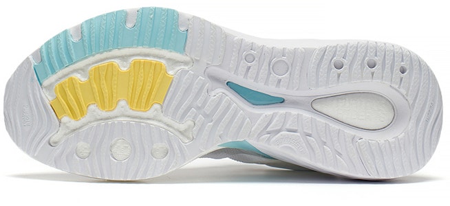 李寧 烈駿6代 反光 穩定 支撐 低幫 跑步鞋 女款 白色 Purchase 李寧 烈駿6代 反光 穩定 支撐 低幫 跑步鞋 女款 白色