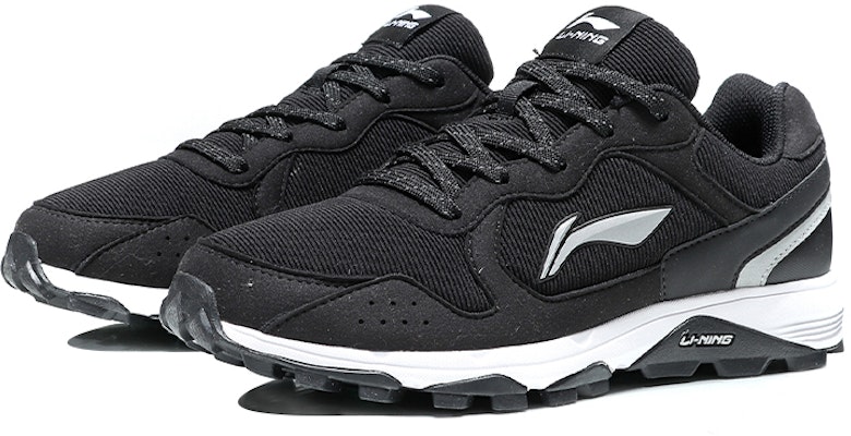 (Women) Li-Ning Gundam 'Outdoor Runner Black' ARDL004-6 Lookbook (Women) Li-Ning Gundam 'Outdoor Runner Black' ARDL004-6