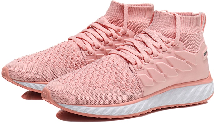 (W) Li-Ning Heiyun 'Putih Pink' Sneakers ARHN262-4 Lookbook (W) Li-Ning Heiyun 'Putih Pink' Sneakers ARHN262-4