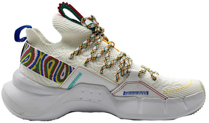 (W) Li-Ning NYFW Essence 2.3 'Putih' AGBP092-6 Order (W) Li-Ning NYFW Essence 2.3 'Putih' AGBP092-6