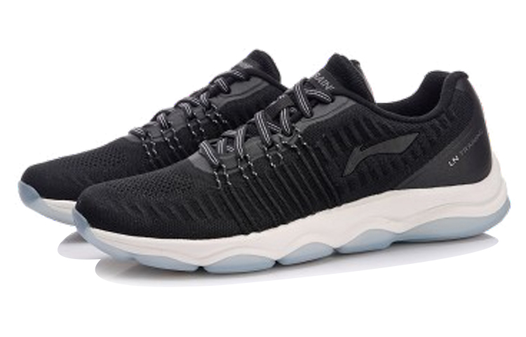 Lookbook (W) 李宁经典黑色跑鞋 AFJN004-2