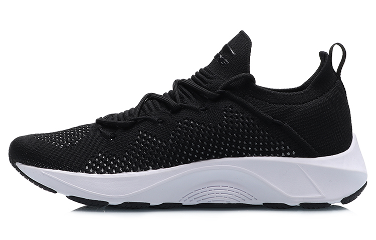 Buy (W) Sepatu Lari Li-Ning Rendah 'Hitam Putih' ARHP162-1