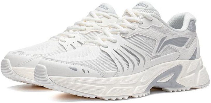 LiNing李寧 耐磨透氣 低筒 跑步鞋 女款 白灰 Lookbook LiNing李寧 耐磨透氣 低筒 跑步鞋 女款 白灰