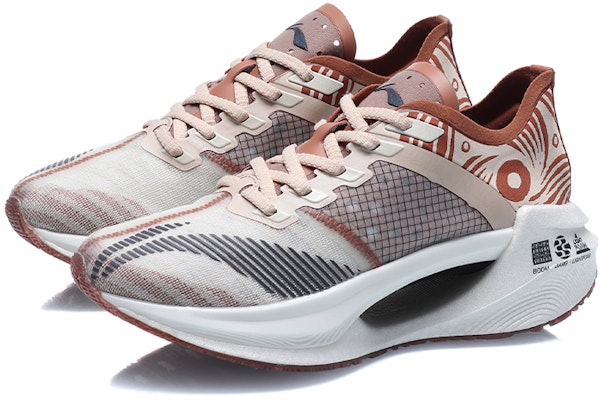 (Women) Li-Ning Shadow Essential 'White Dune Yellow' ARHQ258-4 Lookbook (Women) Li-Ning Shadow Essential 'White Dune Yellow' ARHQ258-4