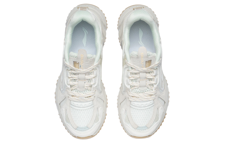 Shop LiNing李宁 拾光 減震防滑耐磨 低幫 跑步鞋 女款 雲霧白