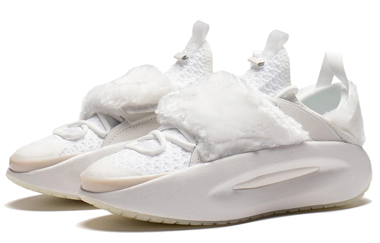 Lookbook (W) 李宁Slay Lite无界限运动休闲鞋'奶油白' AZGS048-1