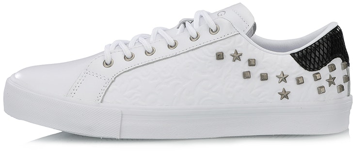 women-li-ning-street-black-white-llan-056-1