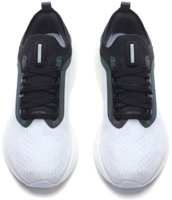 (W) Li-Ning Super Light XVII 'Hitam Putih' ARBQ002-1 Shop (W) Li-Ning Super Light XVII 'Hitam Putih' ARBQ002-1