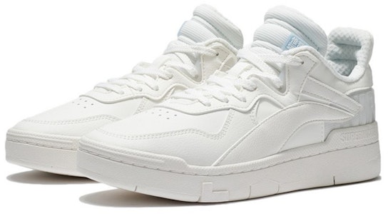 LiNing李宁 惟吾 Superwave Lo 輕便耐磨 低幫 板鞋 女款 雪白色 Lookbook LiNing李宁 惟吾 Superwave Lo 輕便耐磨 低幫 板鞋 女款 雪白色