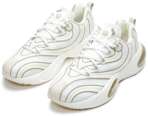 (W) Li-Ning V8 'Beige Bounce' Sepatu Olahraga Casual Beige ARHR104-2 Lookbook (W) Li-Ning V8 'Beige Bounce' Sepatu Olahraga Casual Beige ARHR104-2