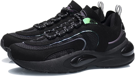 LiNing李寧 V8 支撐緩震耐磨 低筒 跑步鞋 女款 黑色 Lookbook LiNing李寧 V8 支撐緩震耐磨 低筒 跑步鞋 女款 黑色