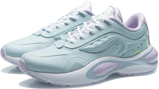 李寧 V8 防滑低筒跑步鞋 女款 藍白色 Lookbook 李寧 V8 防滑低筒跑步鞋 女款 藍白色