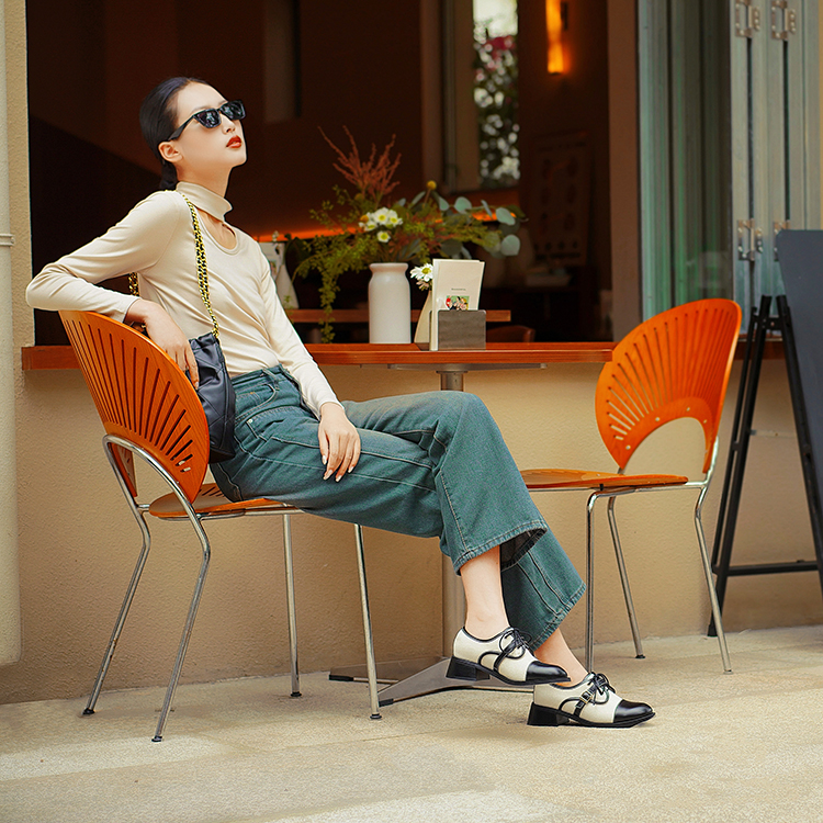 Purchase Lily Wei 秋野 頭層牛皮 時尚繫帶 女性休閒單鞋 4cm 女款 米色