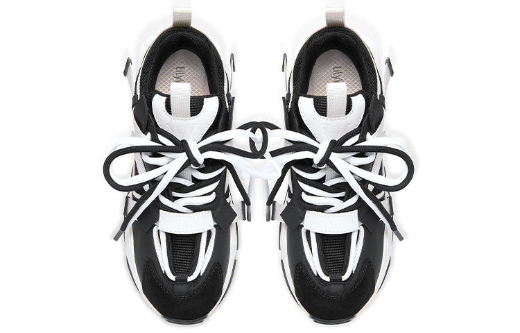 Shop (W) Lily Wei 厚底低筒老爹鞋 4公分 '黑色增高鞋' YN001