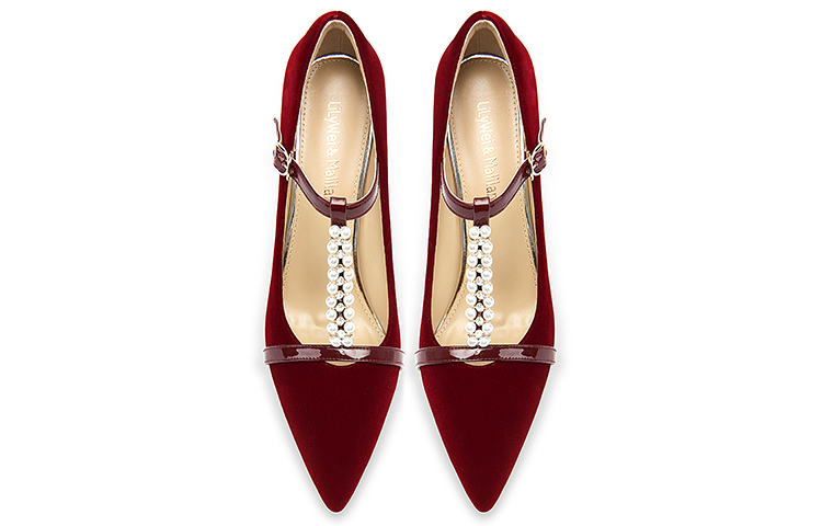 Lookbook (W) Sandal Hak Tinggi Lily Wei 'Merah' J-121-a