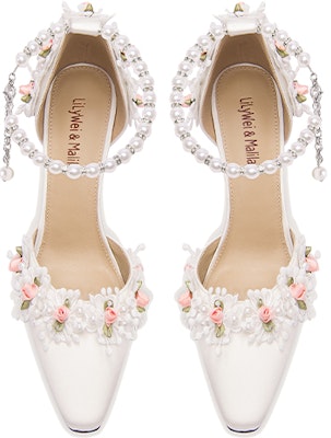 (W) Lily Wei Sepatu Hak Tinggi 'Pearl Blossom Putih' L-026 Lookbook (W) Lily Wei Sepatu Hak Tinggi 'Pearl Blossom Putih' L-026