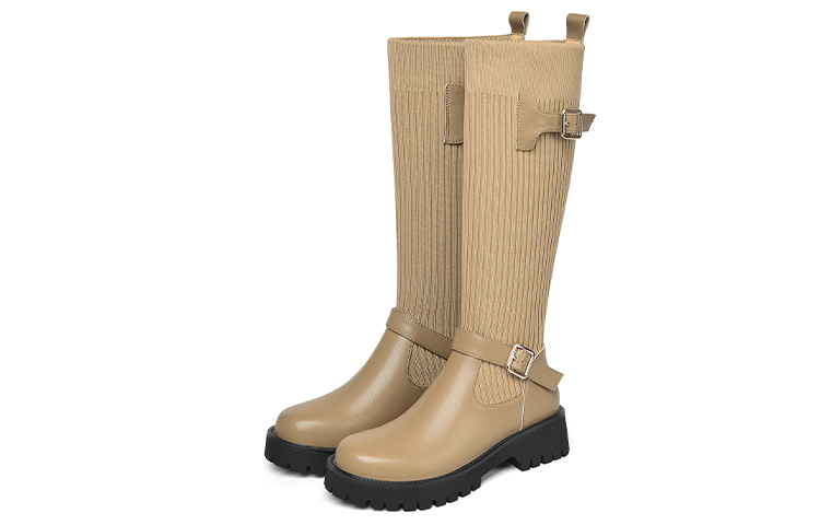 Sizing 莉莉薇 頭層牛皮圓頭厚底金屬套筒高筒靴 女款