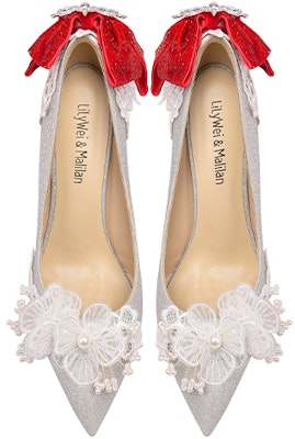 (W) Lily Wei PU Kasut Tumit Tinggi Hujung Runcing 'Silver Stiletto' NN-187 Lookbook (W) Lily Wei PU Kasut Tumit Tinggi Hujung Runcing 'Silver Stiletto' NN-187