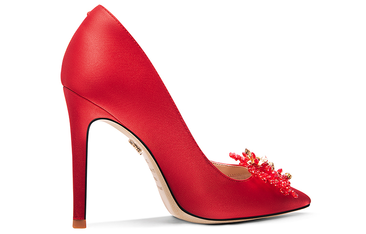 Order (W) Lily Wei Slip-On 'Manik Merah Metalik' NN-544