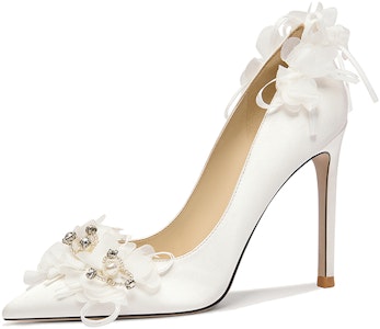 Lily Wei 珍珠水鑽花卉輕便鞋 細跟 高筒鞋 10cm 女款 白色 Buy Lily Wei 珍珠水鑽花卉輕便鞋 細跟 高筒鞋 10cm 女款 白色