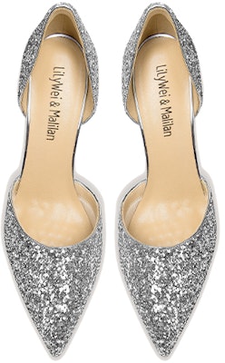 Lily Wei 尖頭閃片時尚 細跟 高筒鞋 女款 銀色 Lookbook Lily Wei 尖頭閃片時尚 細跟 高筒鞋 女款 銀色