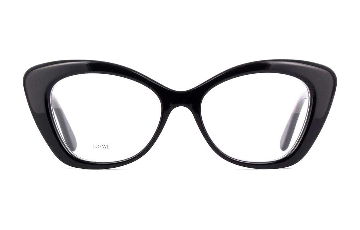 Lookbook (W) LOEWE 黑色猫眼板材眼镜框配标志性镜腿。 LW50067I001
