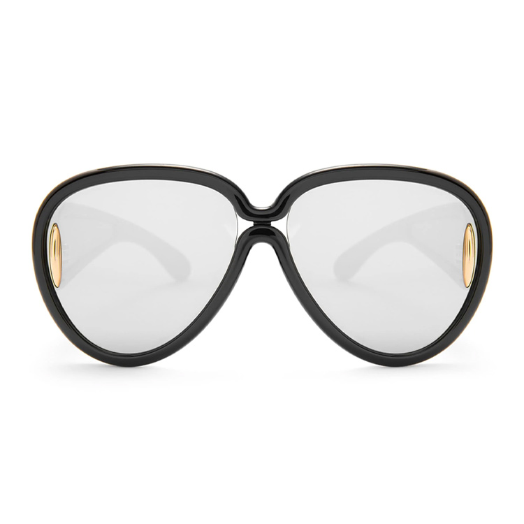 Lookbook (W) LOEWE 黑色不规则尼龙太阳镜搭配标志镜腿 LW40132I6501C