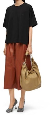 (Women) LOEWE Black Oversized Crewneck Plain T-Shirt S359Y22X58-1100 Lookbook (Women) LOEWE Black Oversized Crewneck Plain T-Shirt S359Y22X58-1100