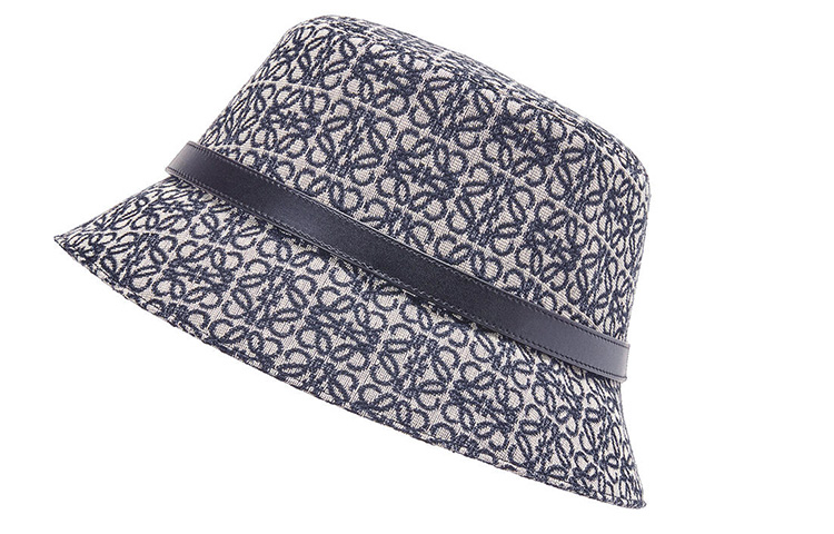 Lookbook (W) Gorro de pescador de lona LOEWE con logo bordado azul marino/negro K820HB1X07-5938