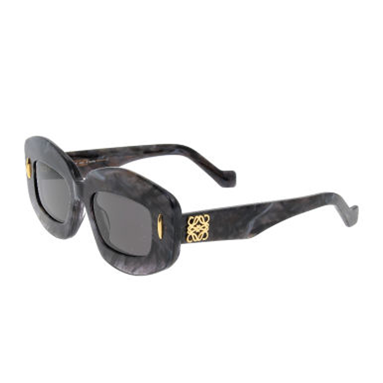 Order (W) Gafas de sol rectangulares grises LOEWE con montura estampada. LW40114I