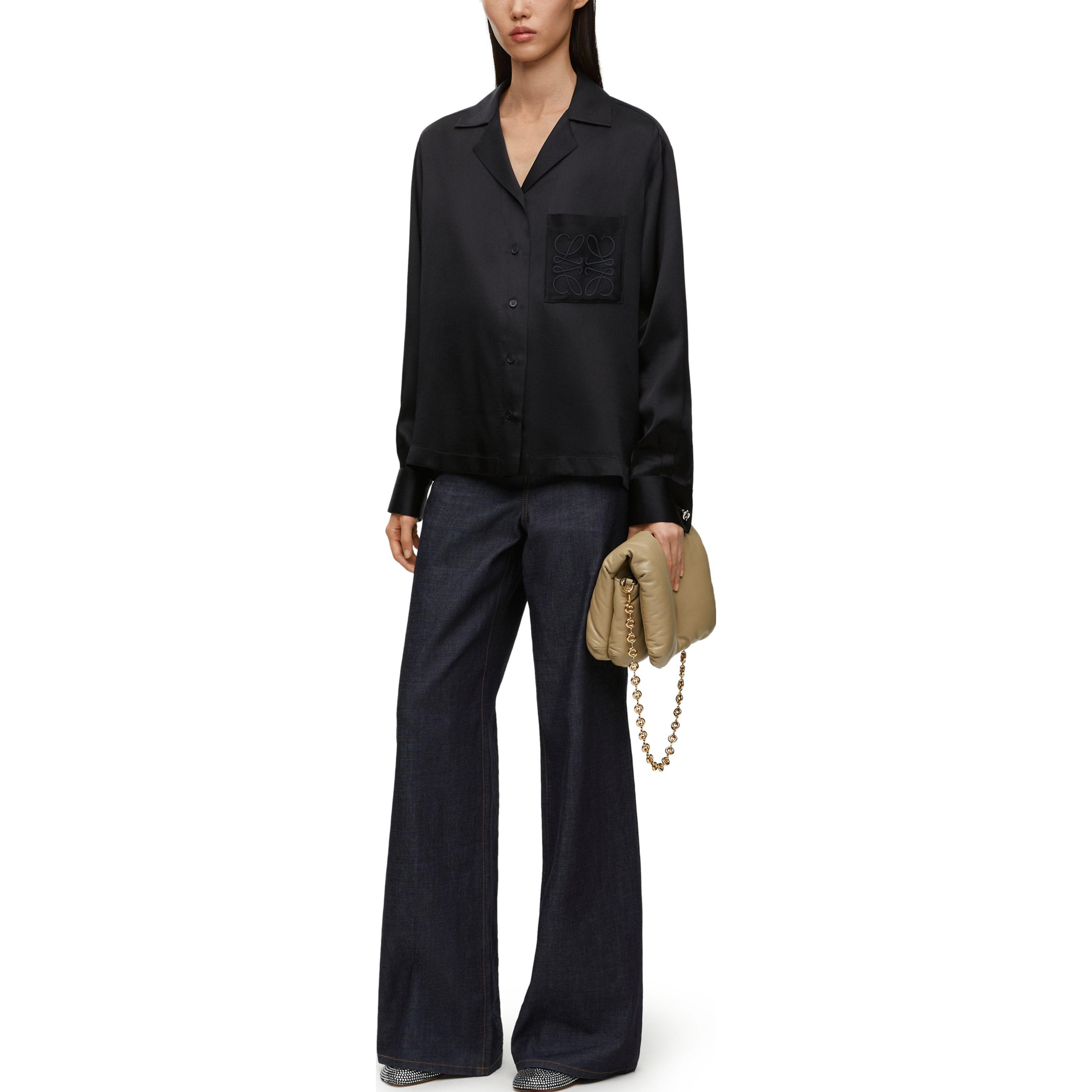 Lookbook (W) 로에베 실크 새틴 파자마 블라우스 긴소매 버튼업 셔츠 블랙 S359Y05X96-1100