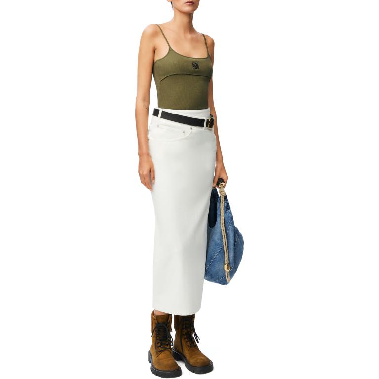 Lookbook (W) LOEWE 細身刺繡徽標背心 橄欖綠色。 S359Y23X99-4160