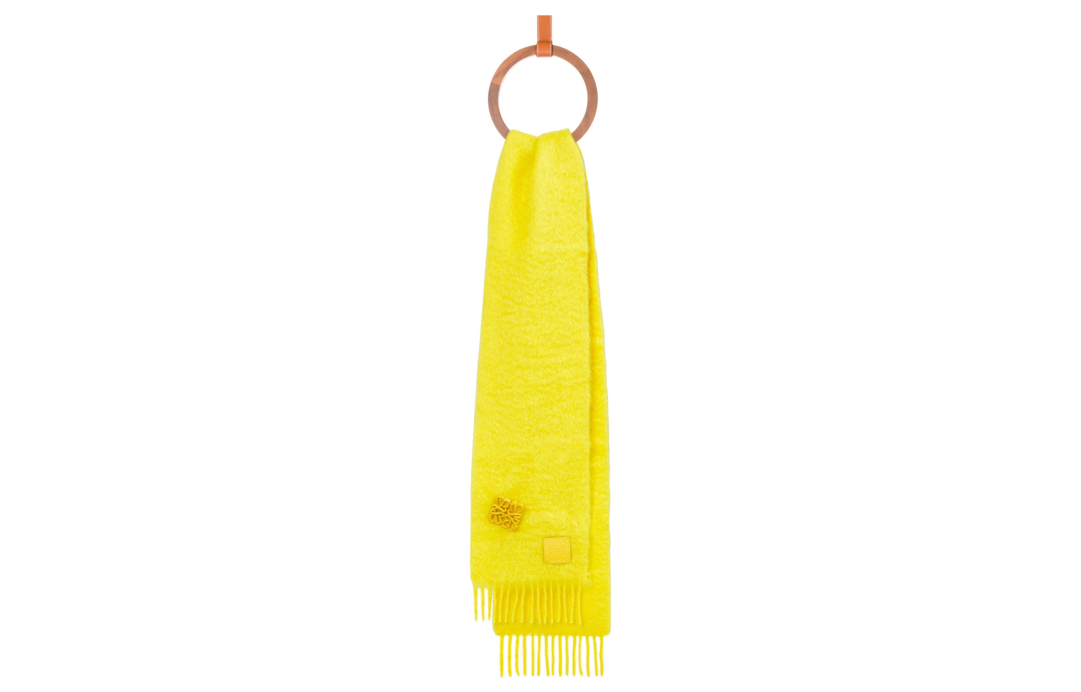 (Women) LOEWE  Soft Warm Wool Knit Scarf in Yellow. F540257X02
