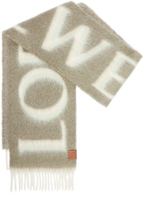 (W) LOEWE 流苏边印花围巾卡其绿 F811257X03-4166 Lookbook (W) LOEWE 流苏边印花围巾卡其绿 F811257X03-4166