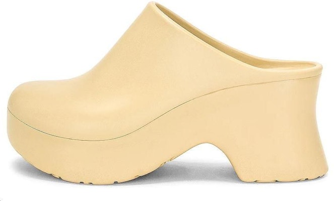 (Women) LOEWE Anagram 'Milk White Rubber Mule' L814V29X03-8806 Buy (Women) LOEWE Anagram 'Milk White Rubber Mule' L814V29X03-8806