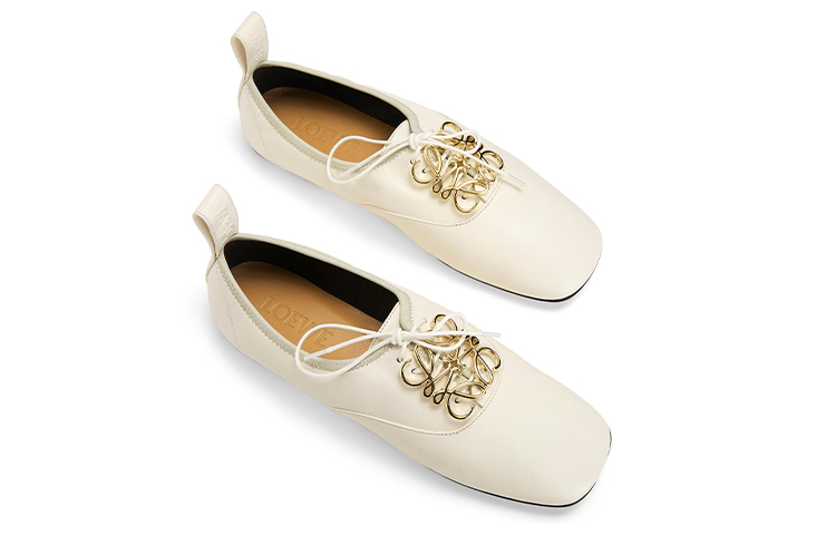 (W) LOEWE Anagram 'Simple Casual White Leather Lace-up' 圖 3