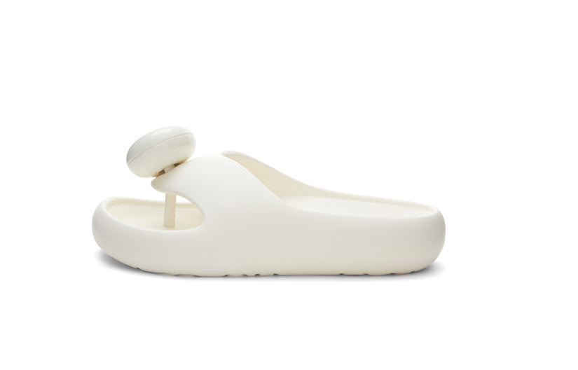 (Women) LOEWE Anagram 'White Platform Thong Sandal' L616S03X02-2100